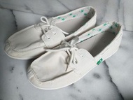 降價出清 Sanuk 品牌 尺碼39 白鞋 休閒鞋 綁帶鞋