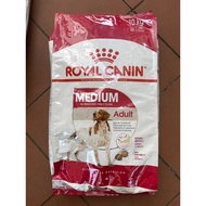 Royal Canin Medium Adult Dry Dog Food 10kg