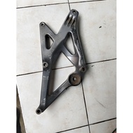 Original XEON carburetor swing arm. Xeon carburetor 44D exhaust pipe