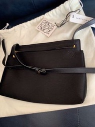 Loewe T pouch bag crossbody handbag 手袋