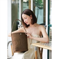 🚚✅ของใหม่ แท้100%💯🔖Rally Movement Tote bag Rally The Bag Tote ทอลายโลโก้ กระเป๋าทรง Tote ของแท้ กระเ