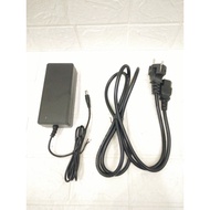 AC/DC ADAPTOR 28V 3A