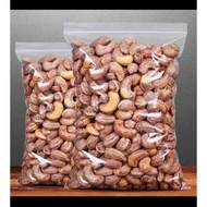 Cashew A roasted with salt- GAJUS W180 bakar berkulit 500gr( big size)