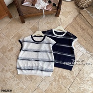 Mongtoghi Striped Sweater 14025