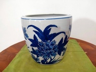 Pot Bunga Keramik Cina Tebal Putih Biru Besar Motif Mawar Size 3