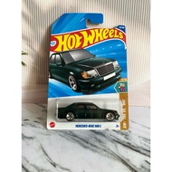 Hotwheels Regular Mercedes-Benz 500E