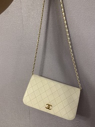 中古 Chanel  vintage 80 90年代 白色 羊皮 經典 菱格鏈條銀包 白色 wallet on chain WOC