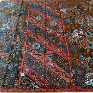 SARUNG BATIK  LASEM EMPAT NEGERI ASLI TULIS .