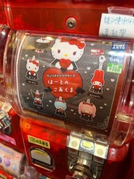 Hello kitty 扭蛋