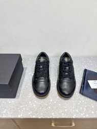 Prada 普拉達 秋冬新款 情侶款 小白鞋 休閑鞋 運動鞋  Size：女35-41