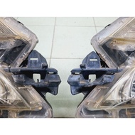 Toyota Vellfira ANH20 GGH20 Grill Bracket