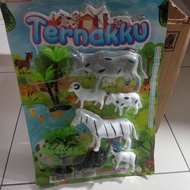 TOY ANIMALS