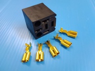 ปลั๊กรีเลย์ เต้าเสียบรีเลย์socket5ขาพร้อมหางปลาเกรดAทำจากNylon66