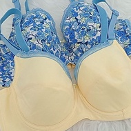 AVON SOLA UNDERWIRE FULL CUP BRA SET