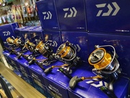 รอก Daiwa REVROS LT 2019