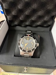 Steinhart Ocean One Vintage 手錶