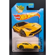 2014 Hot Wheels - Ferrari F12 Berlinetta - Yellow