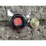 37MM COOL GIRLS CLUB BUTTON BADGE [RIOT GRRRL] [FEMINISM]