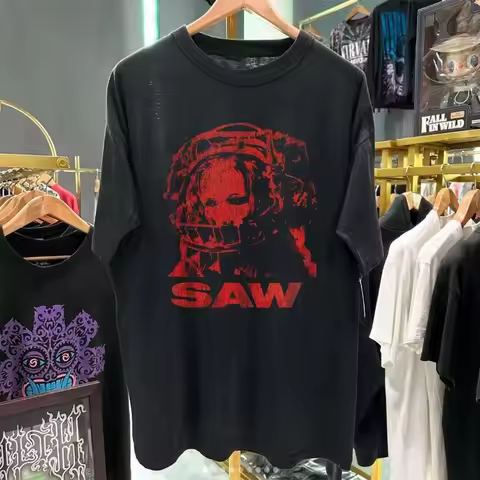 90s Retro Chainsaw Horror Retro Black T-shirt Summer New Casual Fashion Unisex T-shirt