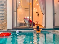 เดอะ ไนท์ มาร์เก็ต วิลลา ฮอยอัน (The Night Market Villa Hoi An)