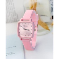 Jam Tangan Gaya Retro Untuk Wanita dan Pria Strap  Quartz Analog Chrono Fashion Korea