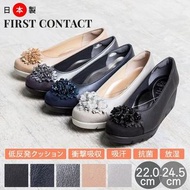 日本製🇯🇵First Contact 女士高跟鞋 無痛設計，適合拇趾外翻患者 抗菌除臭，坡跟鞋底，鑲鑽鞋帶