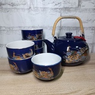 早期台灣陶瓷茶具組 藍釉 金邊孔雀牡丹 茶壺 茶杯 提把壺 瓷壺 瓷杯 茶具 金邊茶壺 水壺 水杯