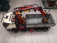 Lego Technic Mercedes-Benz 42043 air pump Crane Truck