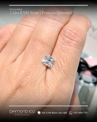 GIA-605👑 每位公主，都值得擁有一顆公主方   ✨ GIA 1.52ct E VS1 None 天然方形鑽石   🤍 夠大、夠白、夠閃，100% eye clean   🉑️不論鑲戒指或吊墜 💫