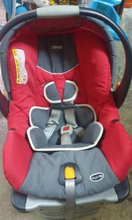 chicco提籃式嬰幼兒汽車安全座椅