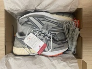 New balance 1906R INVINCIBLE x N.HOOLYWOOD RNI