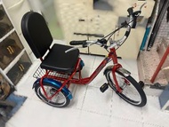 三輪車