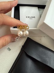 Celine 珍珠耳環🤍(有吊牌