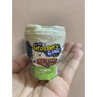 Đồ chơi The Grossery Gang mẫu bồn cầu bản Bug&Strike chính hãng Moose