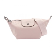 [二手] Longchamp Le Pliage Xtra XS 斜背包，10212987542，裸色皮革。
