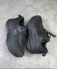 HOKA One One Bondi 7 黑武士 男女同款