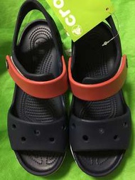 Crocs 涼鞋