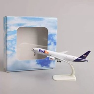 20CM Federation B777Cargo plane Federal Express Cargo Airplane Model Fedex B777Static Model Collecti