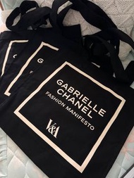 V&amp;A  Gabrielle Chanel 黑色tote bag
