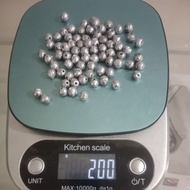 Round fishing tin with center hole B min (-) @3g