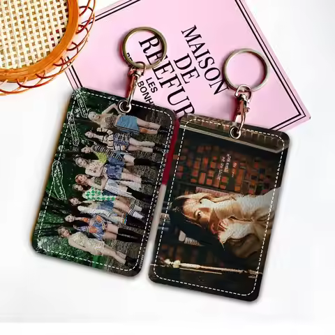 Fromis_9 Kpop Girl Group 1Pc PU Leather Card Holder Keychain Key Ring Door Lock Access Tags ID Card