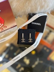 ✨ Chanel earrings 閃鑽 墜吊耳環 ✨