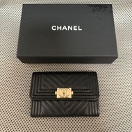 Chanel card holder  山形紋BOY扣