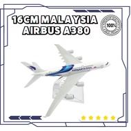 Koleksi Kapal Terbang Diecast Pesawat 16cm Malaysia Airlines Mas A380 AirBus Metal Aircraft Replica 
