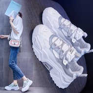 มาไหม่ sydney shop 🔥 พร้อมส่ง 🔥 รองเท้าผ้าใบ รองเท้าแฟชั่นผู้หญิงNO.A21 สีดำ เทา พร้อมส่ง