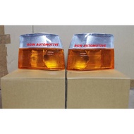 TOYOTA HIACE LH112 / LH113 1990 - 1993 YEAR  PARKING CORNER LIGHT / SIGNAL ANGLE LAMP LAMPU DEPO TAI
