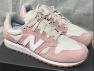 New Balance 520