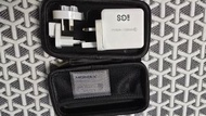 Momax 充電器