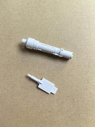 萬代pgu元祖補件發光劍柄無損，完好非大班，可以自行看評測，大班的水口很差很明顯…拍前聯系