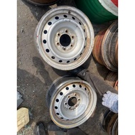 Toyota Hilux 17 inch Tyre Rim